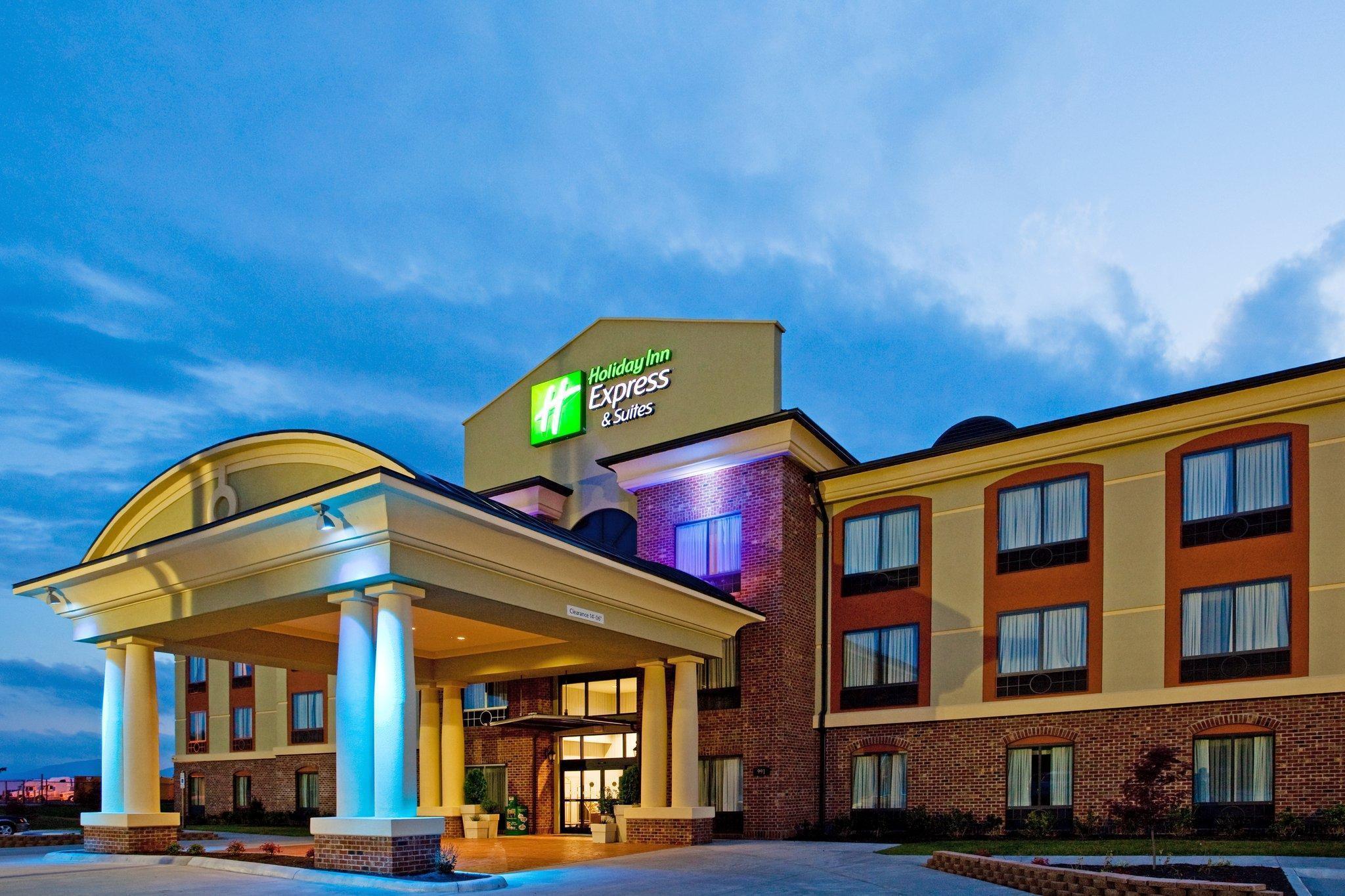 Holiday Inn Express Hotel & Suites Salem By Ihg Extérieur photo