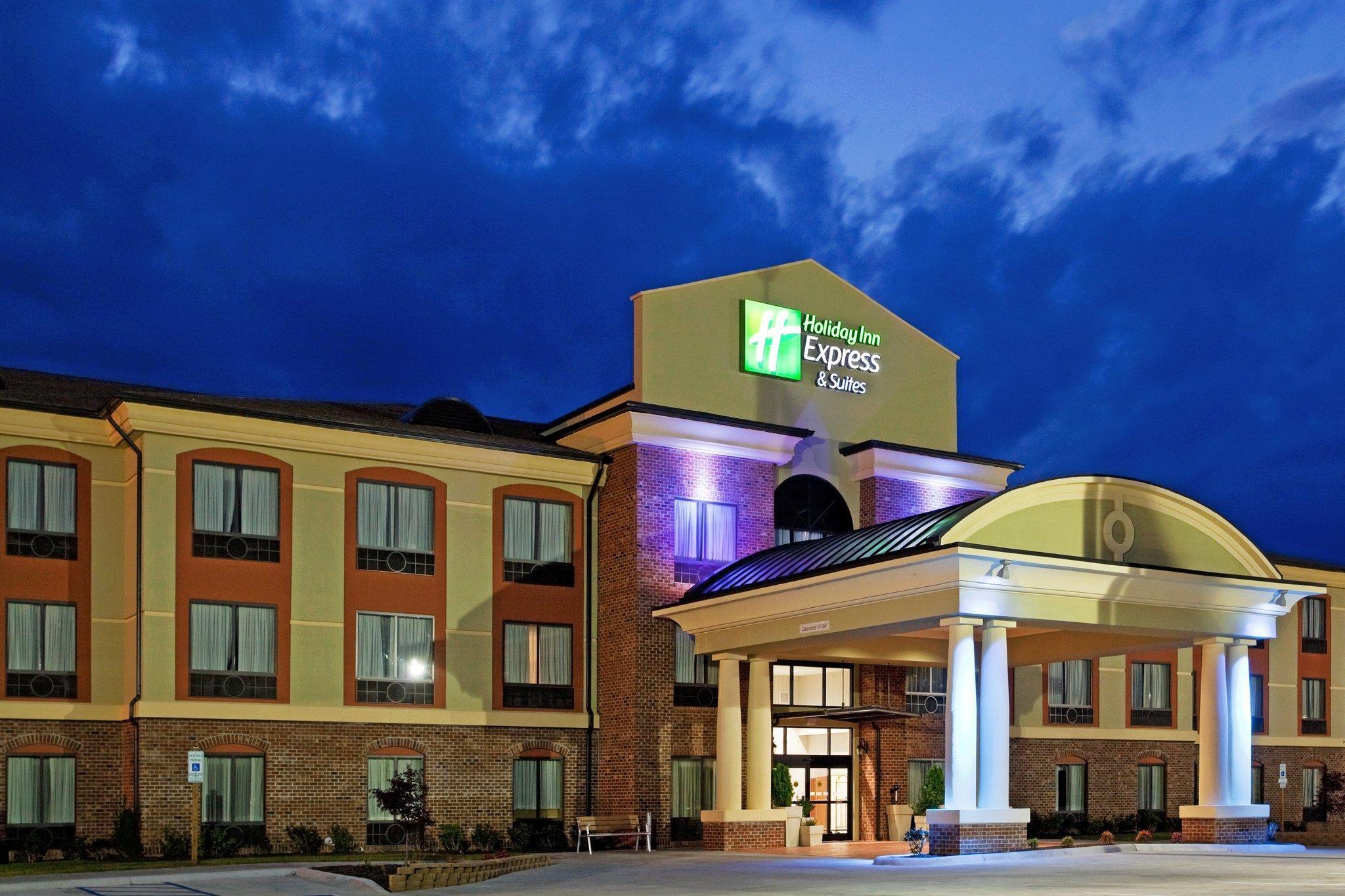 Holiday Inn Express Hotel & Suites Salem By Ihg Extérieur photo