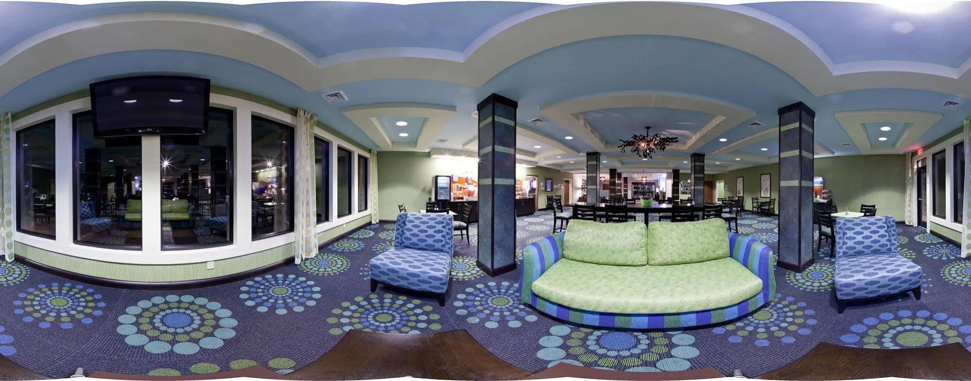 Holiday Inn Express Hotel & Suites Salem By Ihg Extérieur photo
